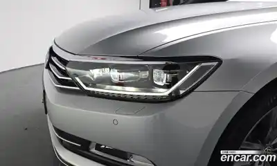 Volkswagen Passat 2018 2.0 гидро в Москве № 1838056, миниатюра 7