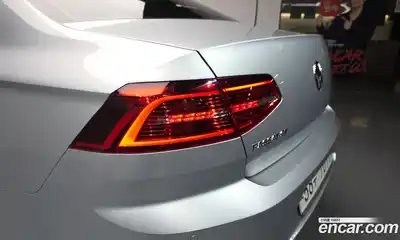 Volkswagen Passat 2018 2.0 гидро в Москве № 1838056, миниатюра 8