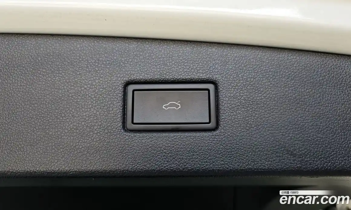 Volkswagen Tiguan 2023 2.0 гидро в Москве № 1838105, фото 27