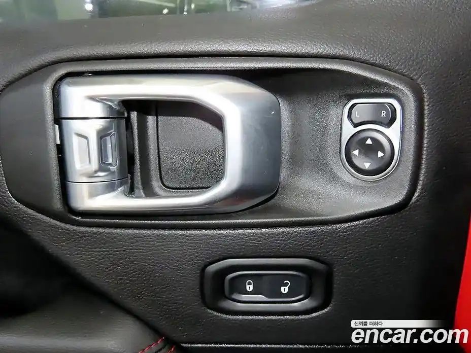 Jeep Wrangler 2021 2.0 гидро в Москве № 1838461, фото 13