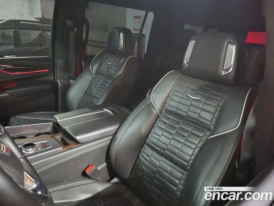 Cadillac Escalade 2021 6.2 гидро в Москве № 1842016, фото 20