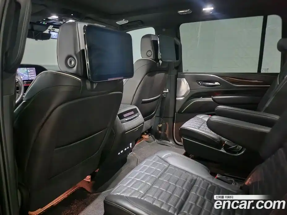 Cadillac Escalade 2021 6.2 гидро в Москве № 1842016, фото 9