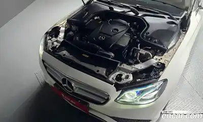 Mercedes-Benz E-Class 2016 2.0 гидро в Москве № 194189, миниатюра 6
