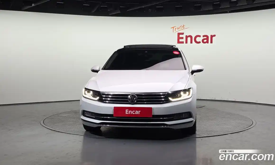 Volkswagen Passat 2018 2.0 гидро в Москве № 199272, фото 3