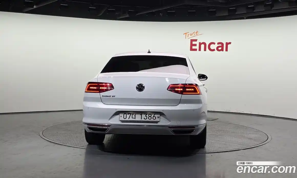 Volkswagen Passat 2018 2.0 гидро в Москве № 199272, фото 4