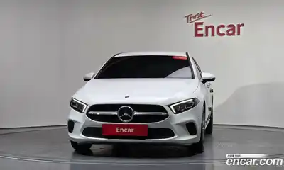 Mercedes-Benz A-Class 2021 2.0 гидро в Москве № 223431, миниатюра 2