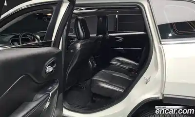 Jeep Cherokee 2018 2.4 гидро в Москве № 232440, миниатюра 12