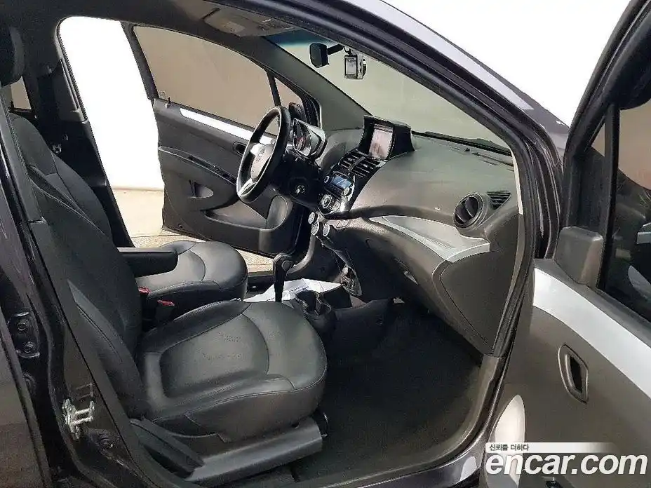 Chevrolet Spark 2015 1.0 вариатор в Москве № 105388, фото 15