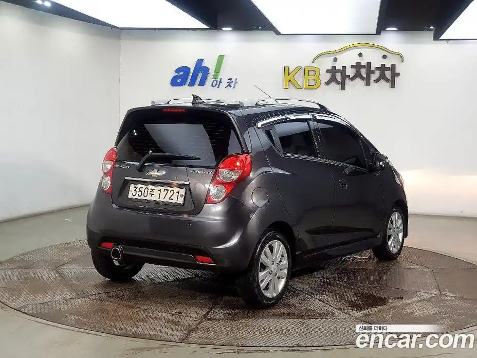 Chevrolet Spark 2015 1.0 вариатор в Москве № 105388, фото 4