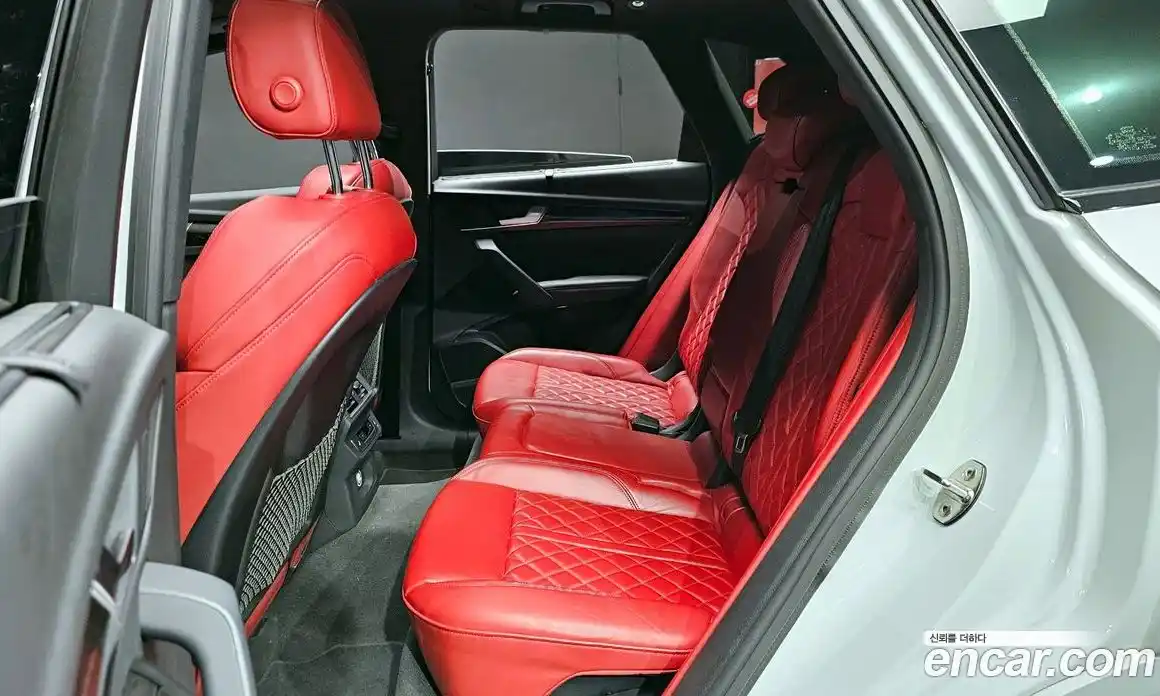 Audi SQ5 2020 3.0 гидро в Москве № 1148237, фото 12