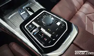 BMW 7-Series 2024 3.0 гидро в Москве № 1247776, миниатюра 12