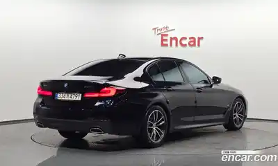 BMW 5-Series, 2023