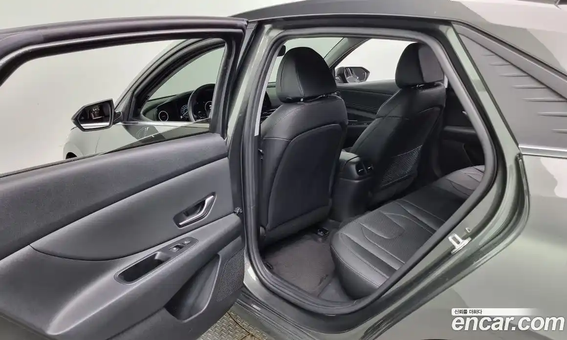 Hyundai Avante 2020 1.6 гидро в Москве № 125869, фото 17