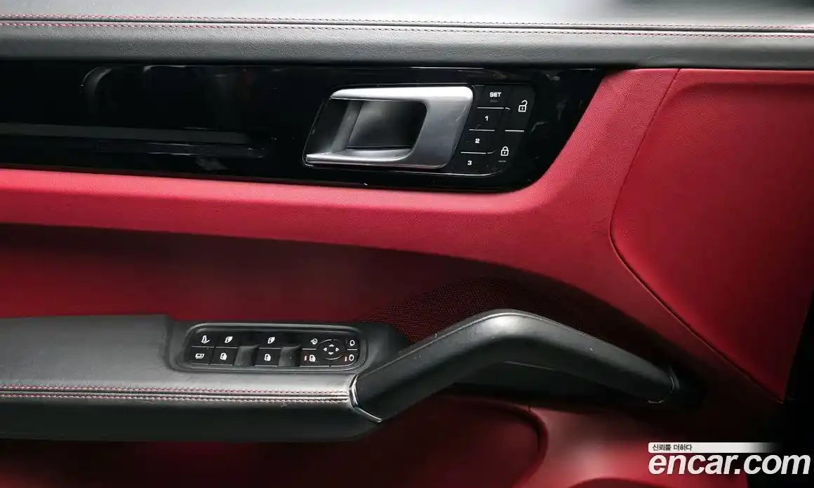 Porsche Cayenne 2022 3.0 гидро в Москве № 1280583, фото 32