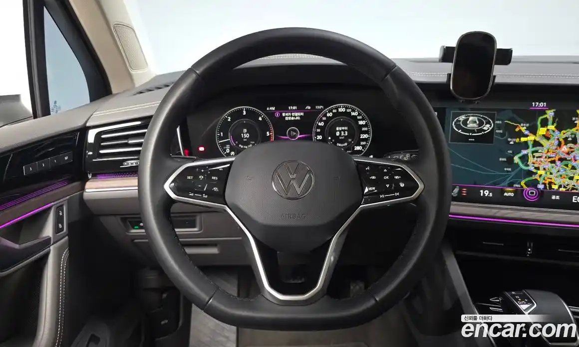 Volkswagen Touareg 2023 3.0 гидро в Москве № 1293873, фото 18