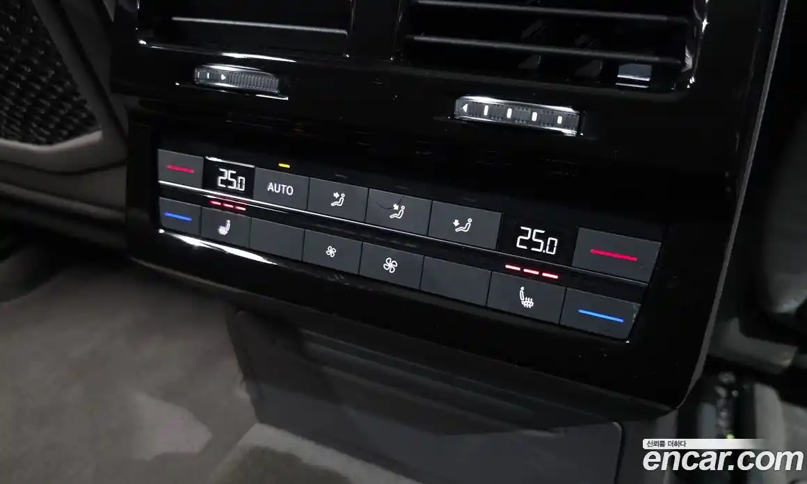 Volkswagen Touareg 2023 3.0 гидро в Москве № 1293873, фото 32