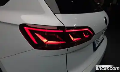 Volkswagen Touareg 2023 3.0 гидро в Москве № 1293873, миниатюра 8