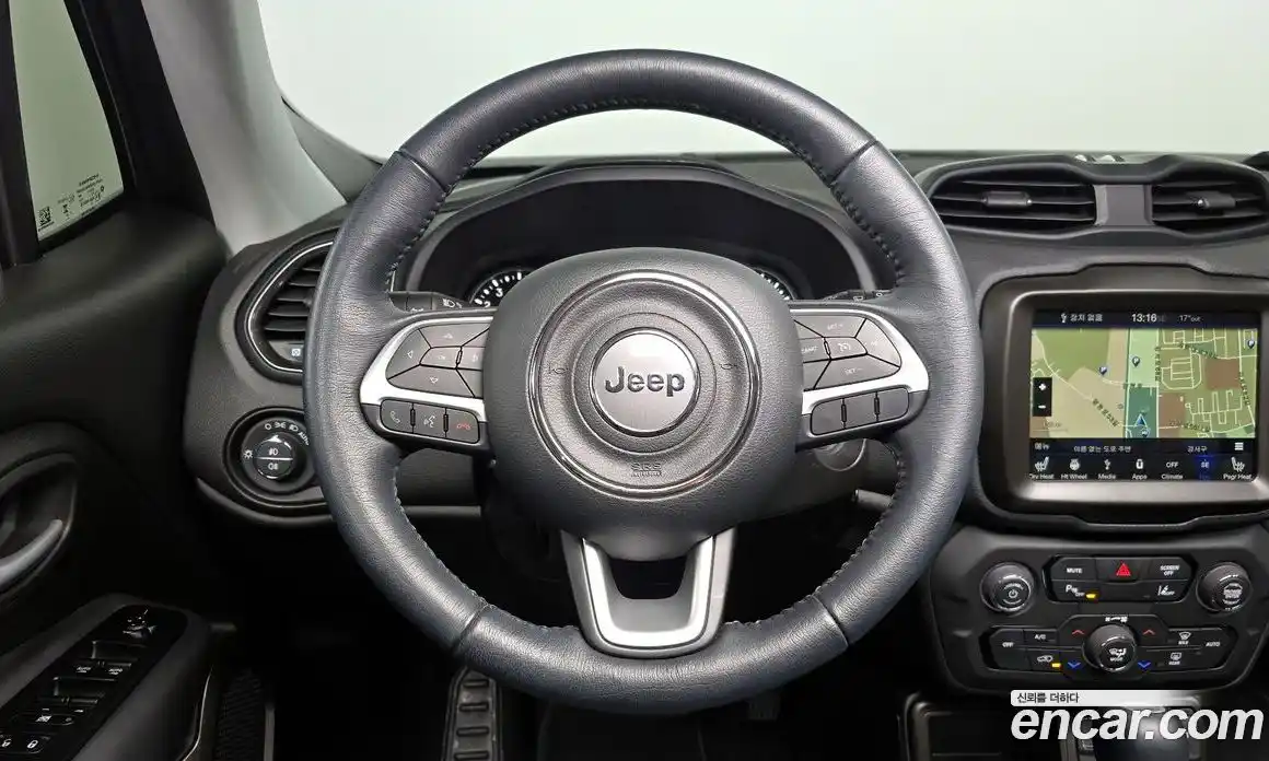 Jeep Renegade 2023 1.3 гидро в Москве № 1294128, фото 18