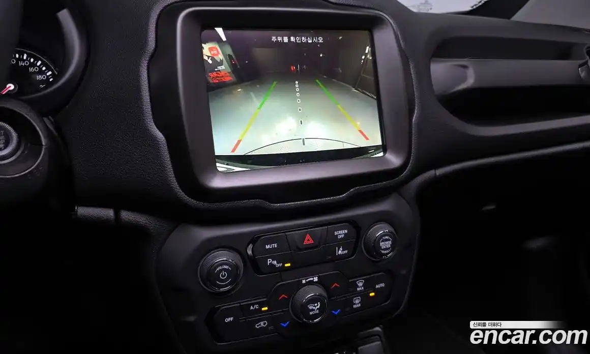Jeep Renegade 2023 1.3 гидро в Москве № 1294128, фото 20