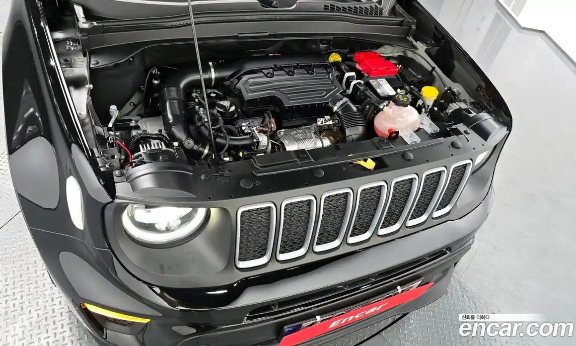 Jeep Renegade 2023 1.3 гидро в Москве № 1294128, фото 5