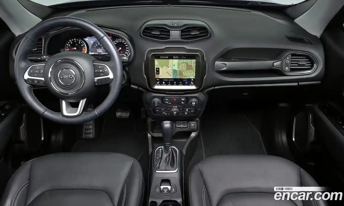 Jeep Renegade 2023 1.3 гидро в Москве № 1294128, фото 9