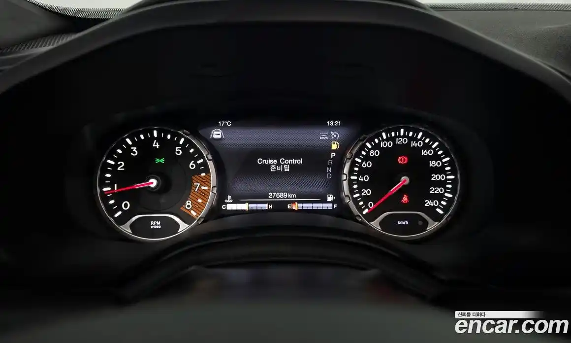 Jeep Renegade 2023 1.3 гидро в Москве № 1294128, фото 10