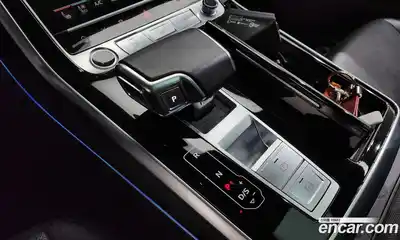 Audi Q7 2023 3.0 гидро в Москве № 1322422, миниатюра 12