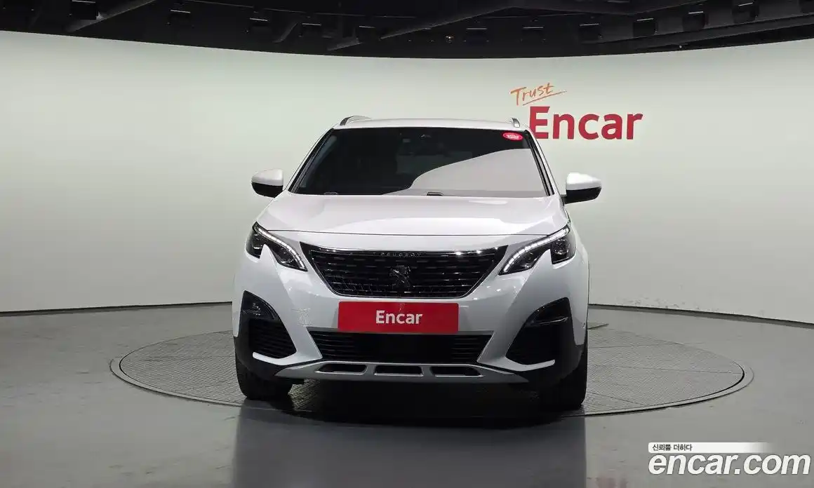 Peugeot 5008 2018 1.6 гидро в Москве, фото 3