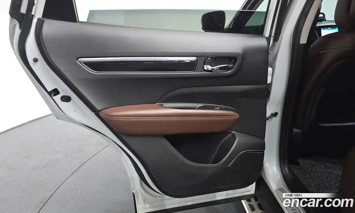 Renault QM6 2019 2.0 гидро в Москве № 1346600, фото 14