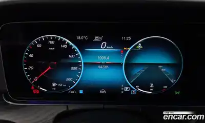 Mercedes-Benz E-Class 2022 2.0 гидро в Москве № 1348006, миниатюра 11