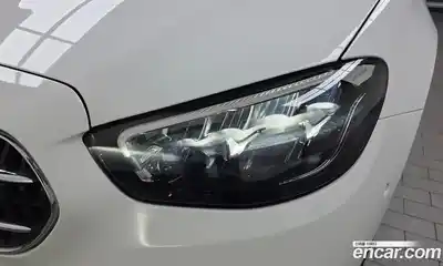 Mercedes-Benz E-Class 2022 2.0 гидро в Москве № 1348006, миниатюра 8