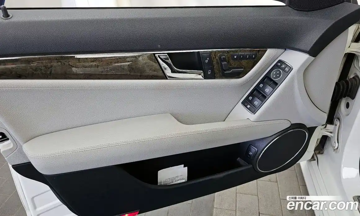 Mercedes-Benz C-Class 2008 1.8 гидро в Москве № 1348199, фото 13