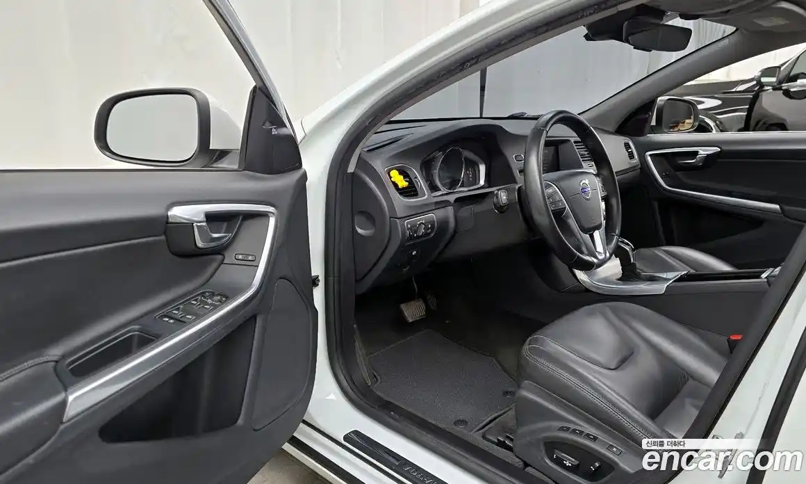 Volvo S60 2017 2.0 гидро в Москве № 1348847, фото 13