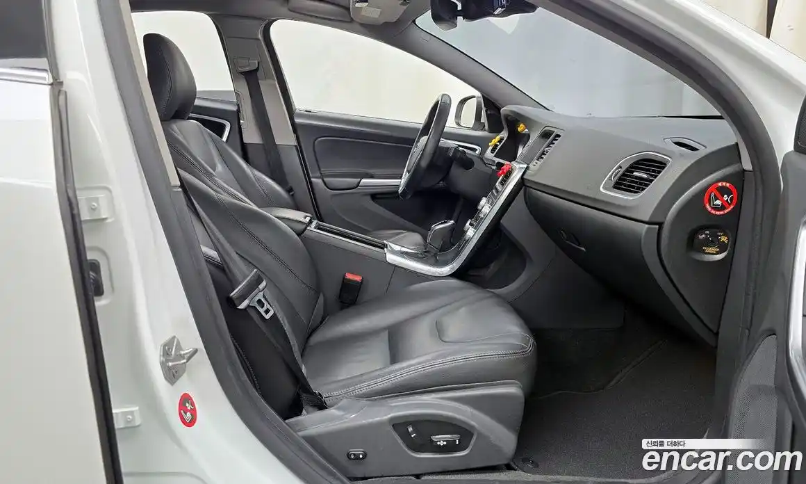 Volvo S60 2017 2.0 гидро в Москве № 1348847, фото 17