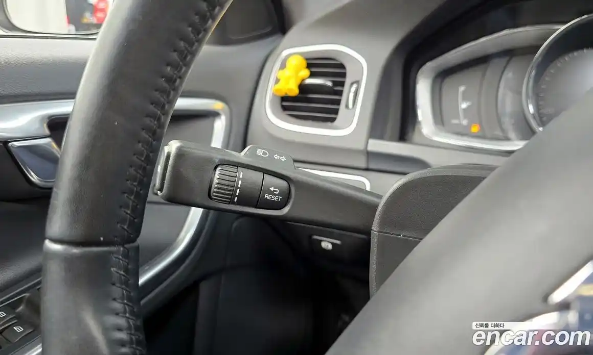 Volvo S60 2017 2.0 гидро в Москве № 1348847, фото 27