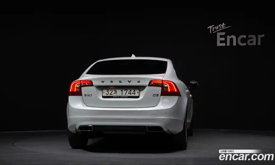 Volvo S60 2017 2.0 гидро в Москве № 1348847, фото 4