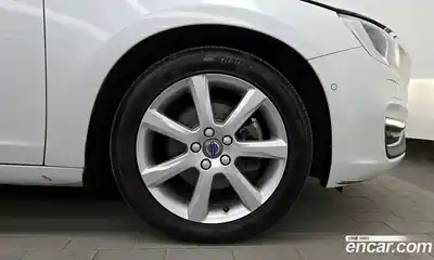 Volvo S60 2017 2.0 гидро в Москве № 1348847, миниатюра 5