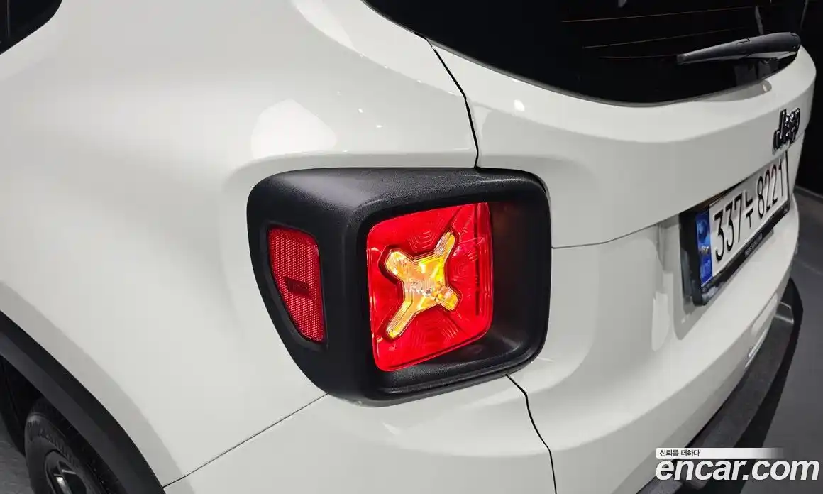 Jeep Renegade 2022 1.3 гидро в Москве № 1350505, фото 9