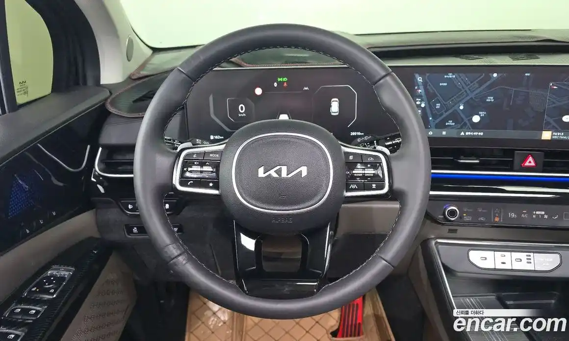 Kia Canival 2024 3.5 гидро в Москве № 1399465, фото 19