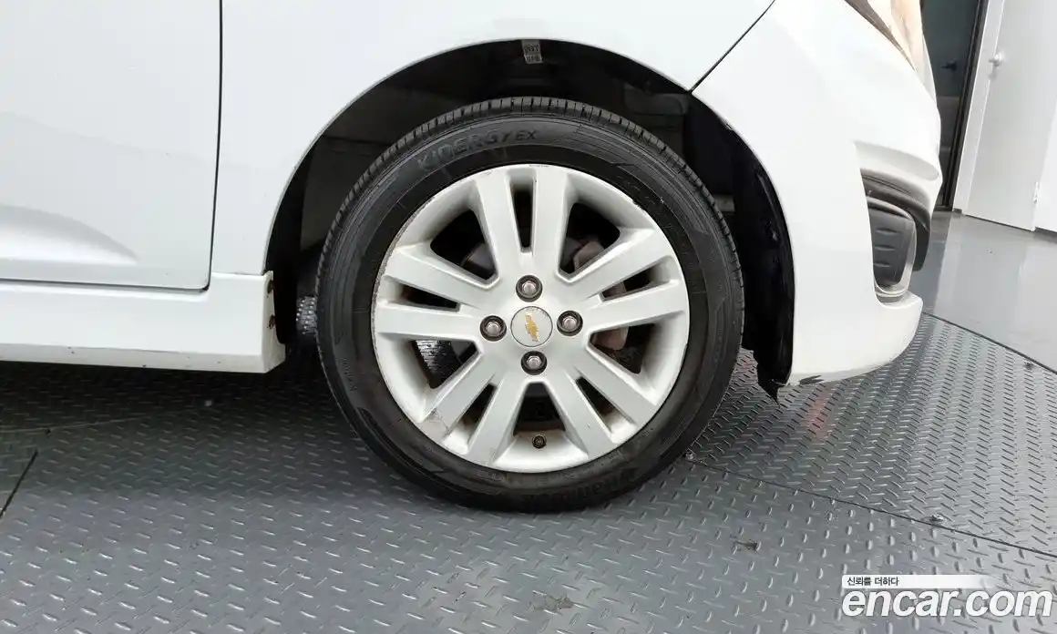 Chevrolet Spark 2013 1.0 гидро в Москве № 1401502, фото 6