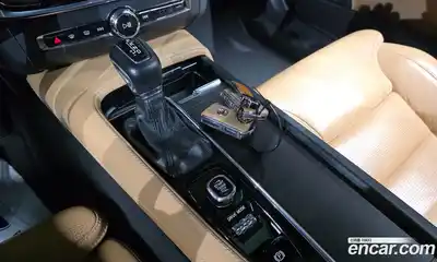 Volvo V90 2019 2.0 гидро в Москве № 1404648, миниатюра 12