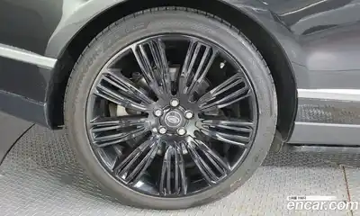 Land Rover Range-Rover 2018 4.4 гидро в Москве № 1405176, миниатюра 5