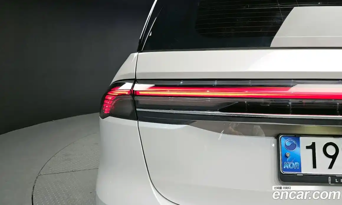 Lincoln Nautilus 2024 2.0 гидро, фото 9
