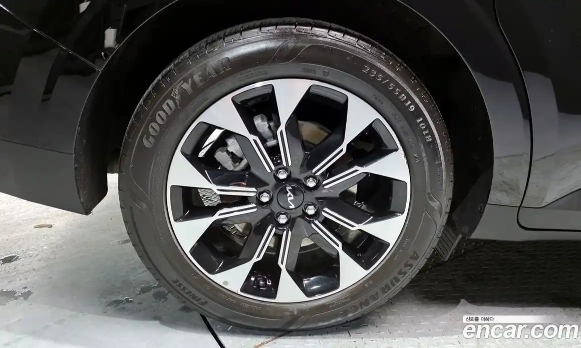 Kia Canival 2021 3.5 гидро в Москве № 1418393, фото 7