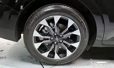 Kia Canival 2021 3.5 гидро в Москве № 1418393, миниатюра 7