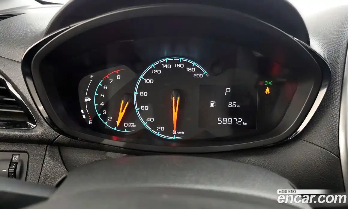 Chevrolet Spark 2016 1.0 гидро в Москве, фото 11
