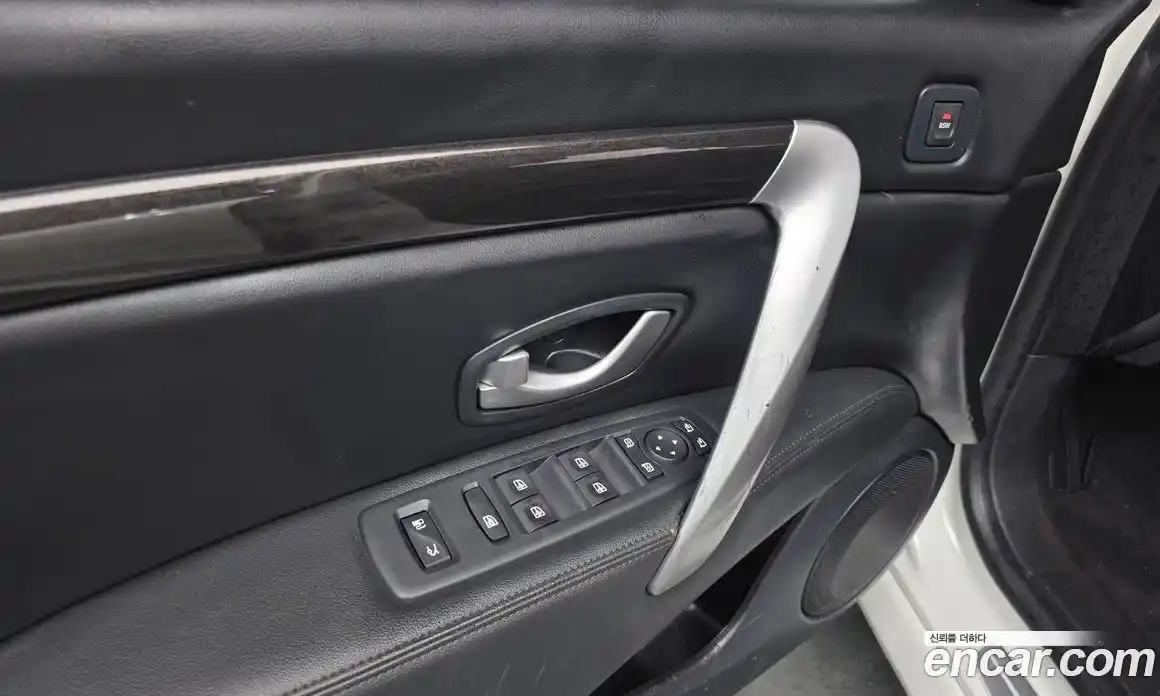 Renault SM7 2017 2.0 гидро в Москве № 1420744, фото 14