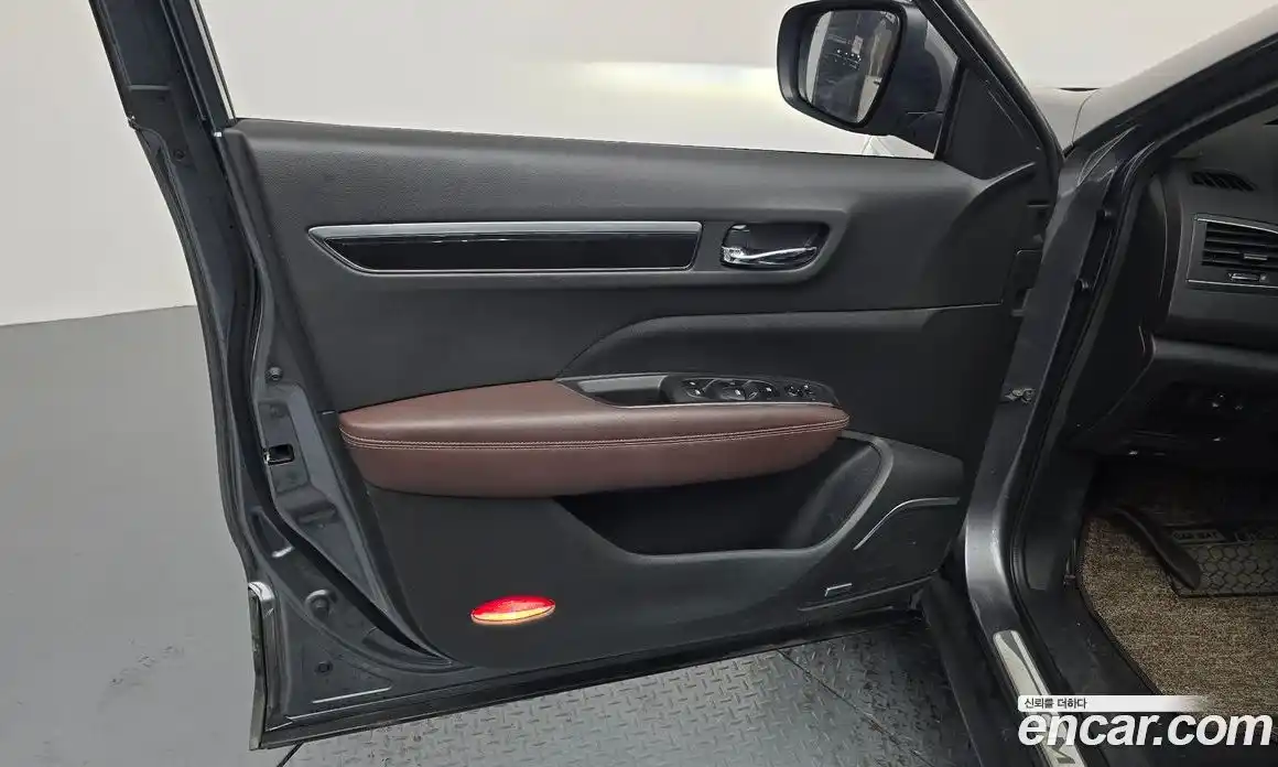 Renault QM6 2016 2.0 гидро в Москве № 1420976, фото 14