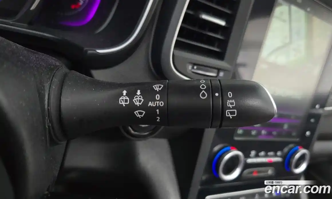 Renault QM6 2016 2.0 гидро в Москве № 1420976, фото 22
