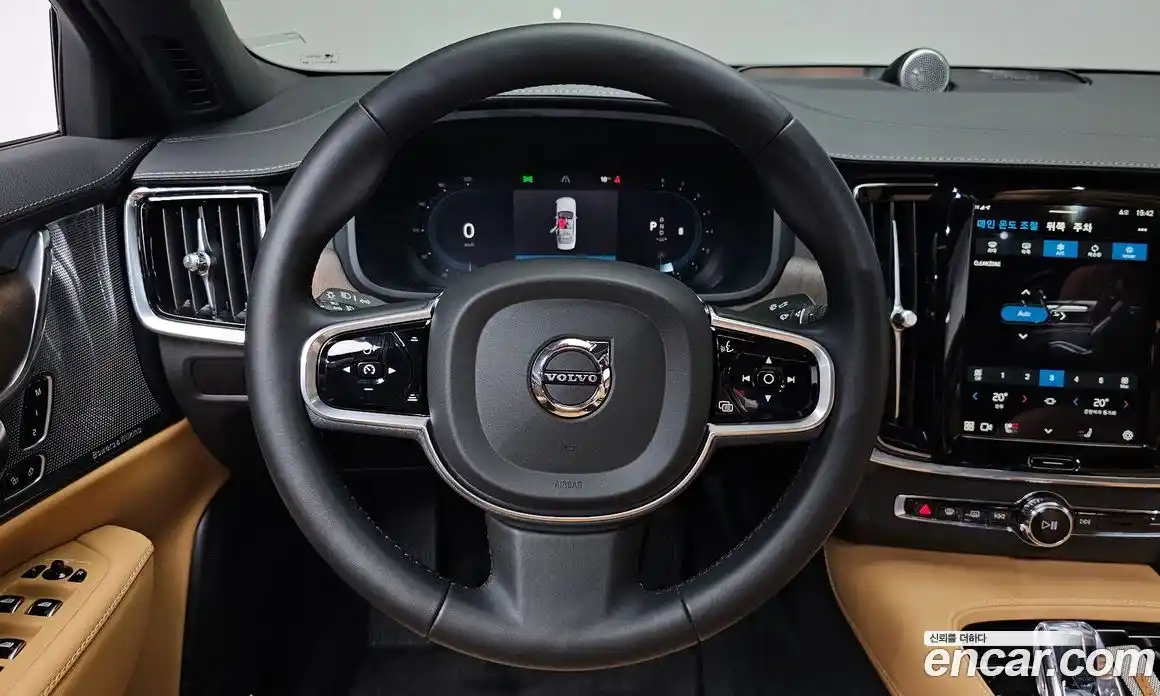 Volvo S90 2024 2.0 гидро в Москве № 1422880, фото 17